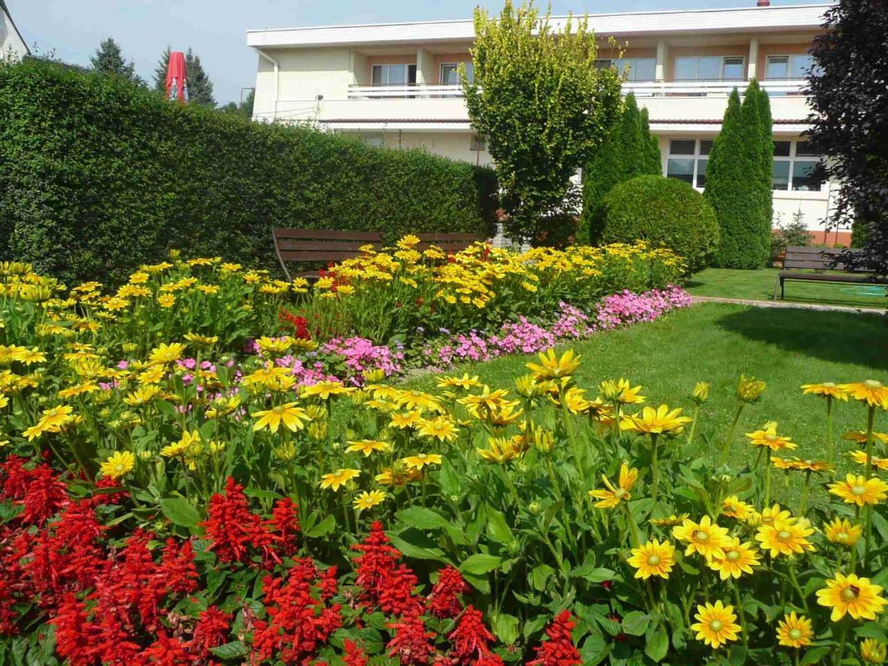 Hotel Pramen - Sivek Hotels Dudince Εξωτερικό φωτογραφία